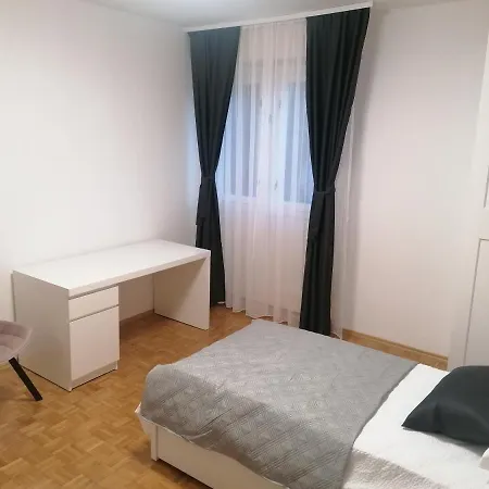 Karla Apartamento Split